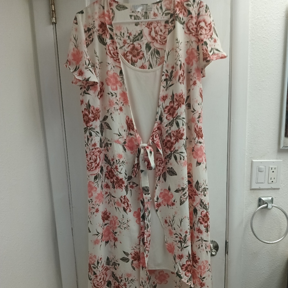 GORGEOUS Floral Tunic Or Dress